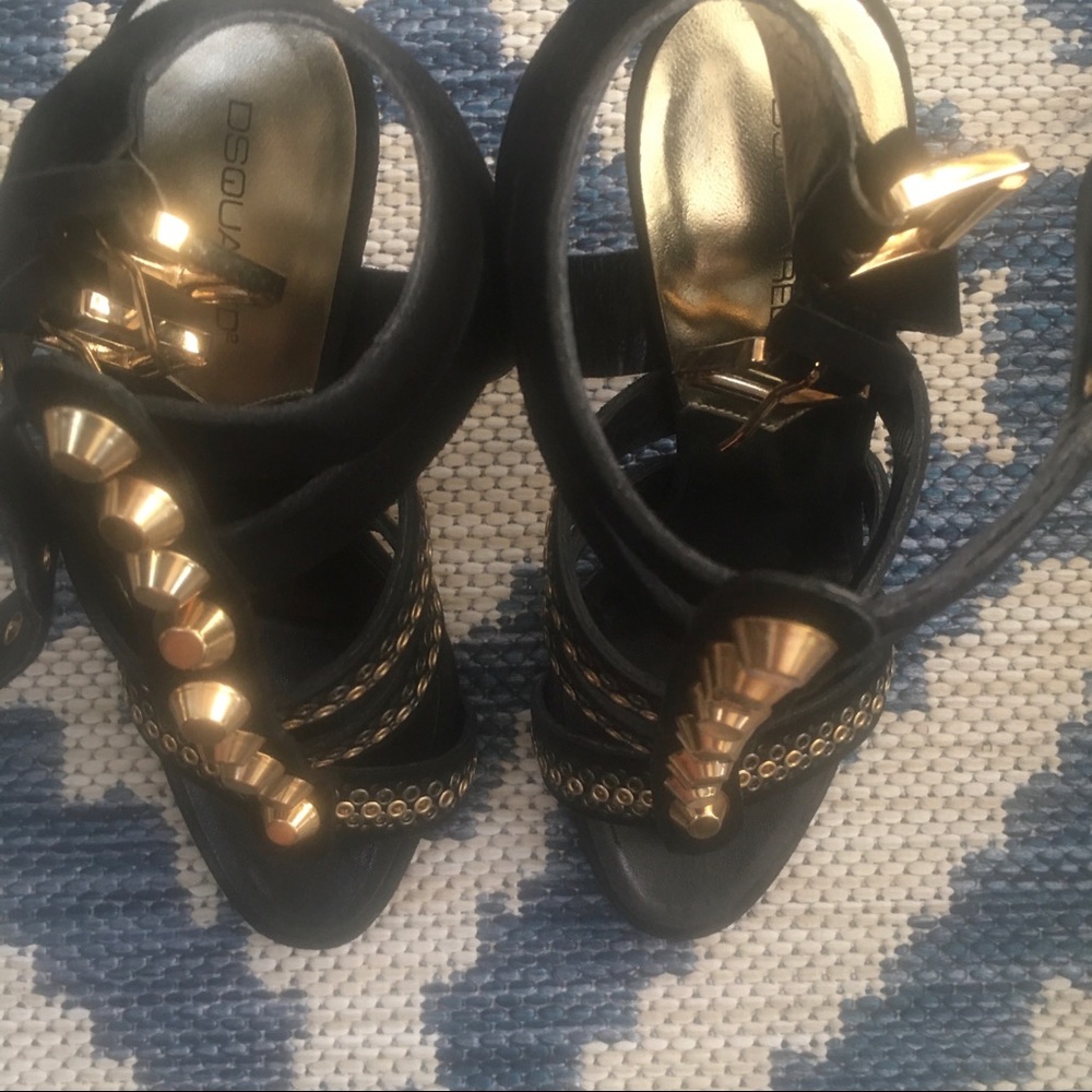 Dsquared2 Heels - Picture 3 of 16